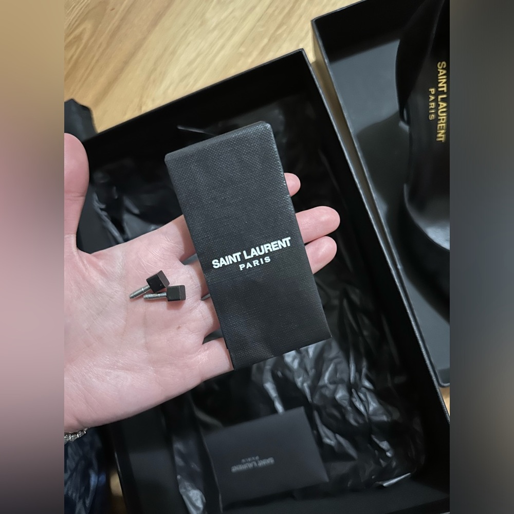 Yves Saint Laurent YSL black suede D'orsay heels size 36 - Picture 11 of 12